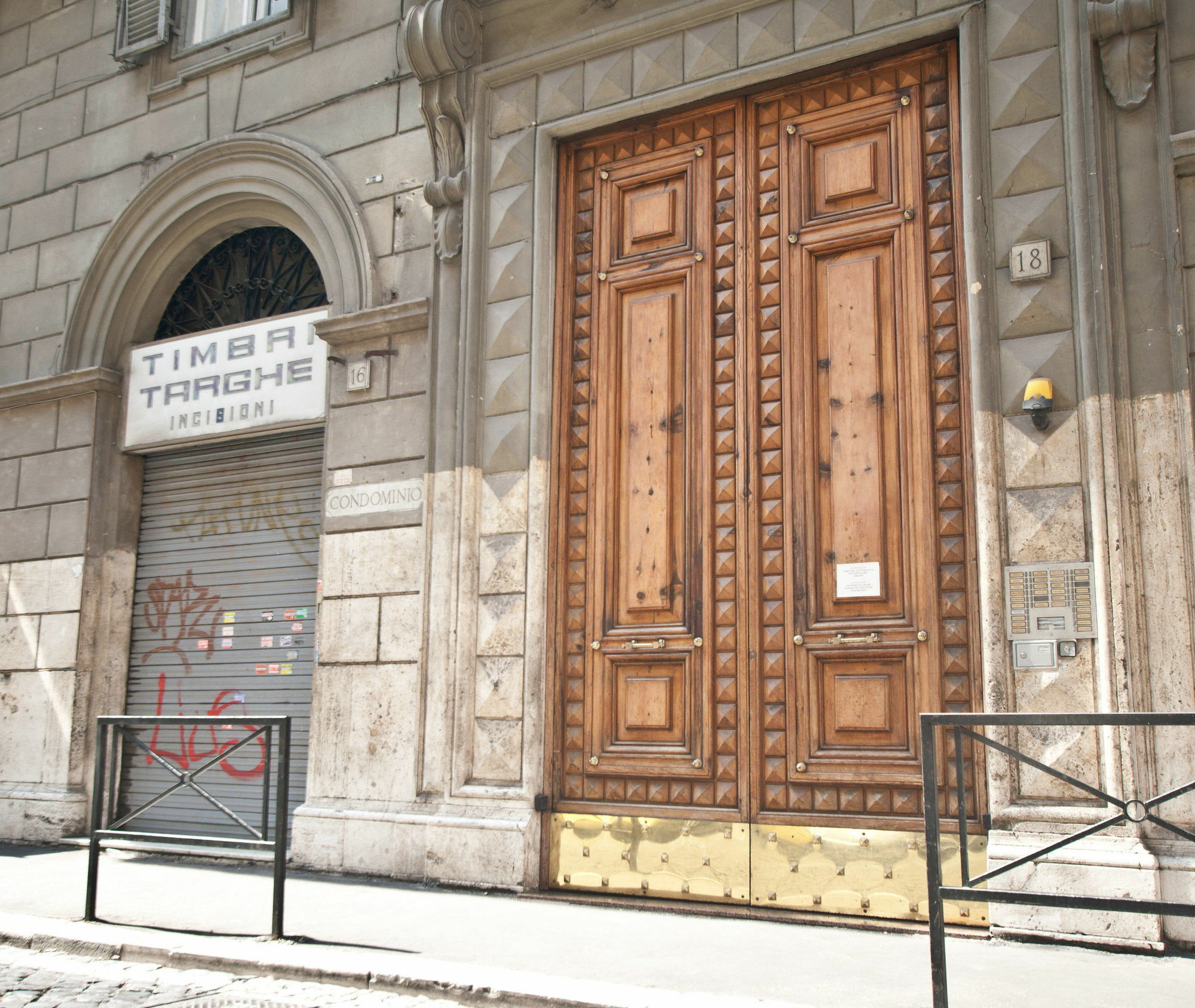Borromeo Pensión Roma